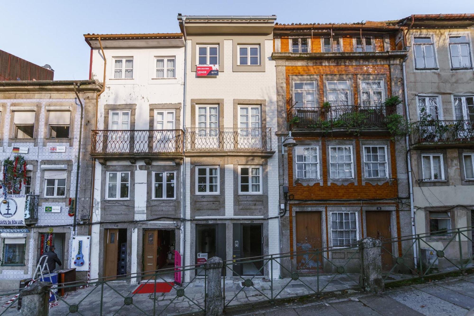 Se Apartamentos - Abrigo Muralha De Брага Екстер'єр фото